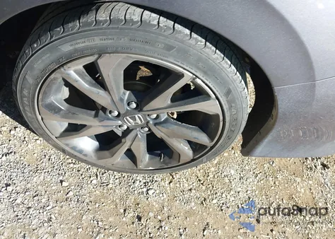 2020 Honda Civic Sport z USA, uszkodzony, nr VIN 2HGFC2F8XLH529614